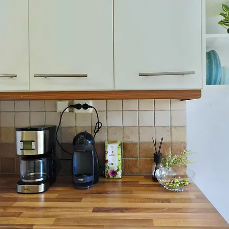 Apartman Cozy 93m² Townhouse With Large Terrace & Sauna *