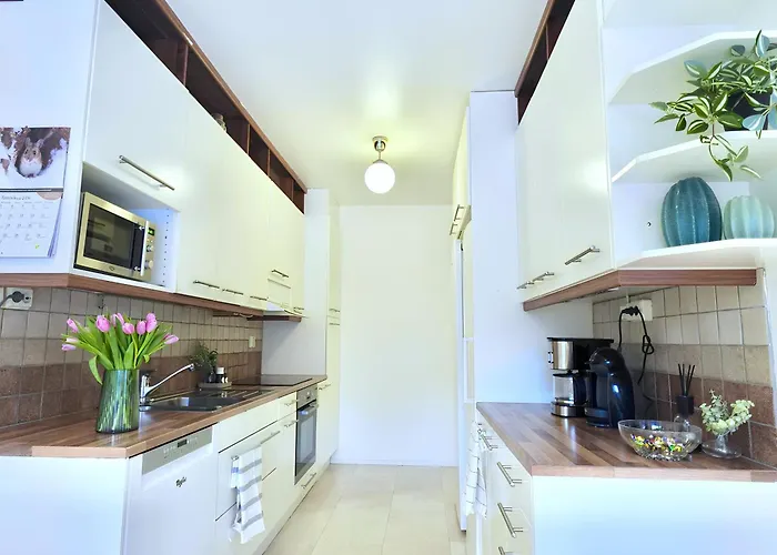 Διαμέρισμα Cozy 93m² Townhouse With Large Terrace & Sauna